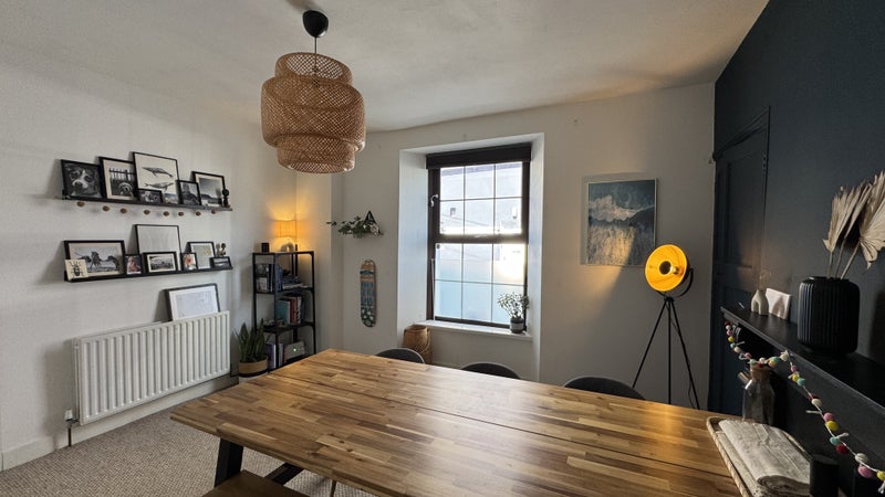 Photo 3: Dining room 