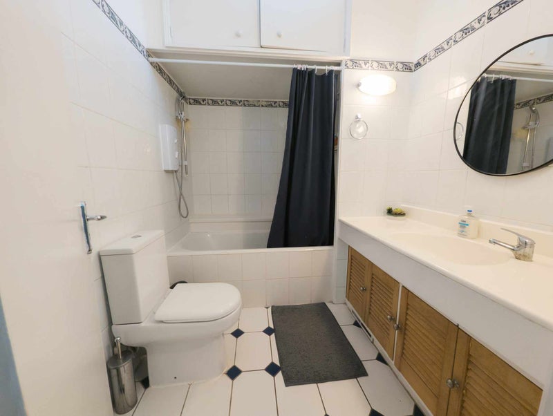 Photo 7: Shared Bathroom