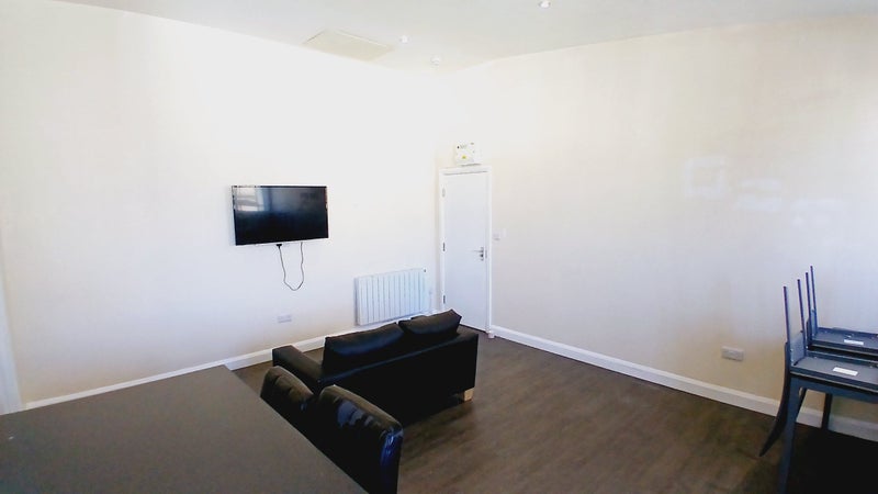 Photo 3: Living Area