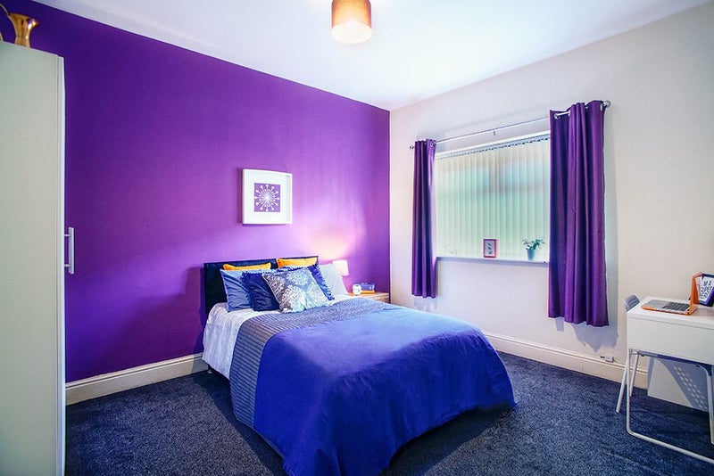 Photo 1: Room 1 Large Spacious Double