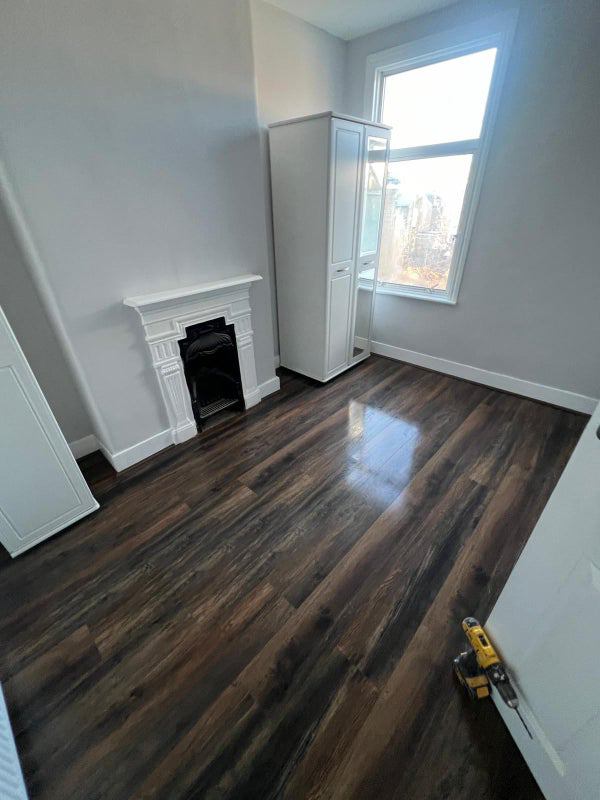 Photo 1: Room 5- £720 Available from 24/09/2025