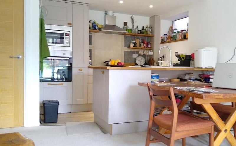 Photo 8: shared kitchen diner, underfloor heating