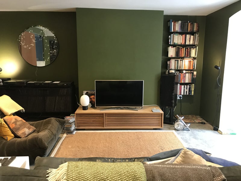 Photo 6: Living room