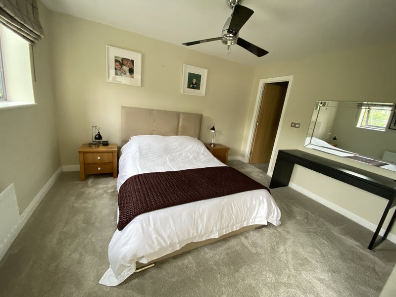 Photo 1: En-suite bedroom