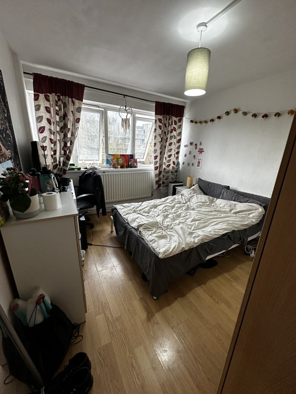 Photo 1: Room with my stuff still in it