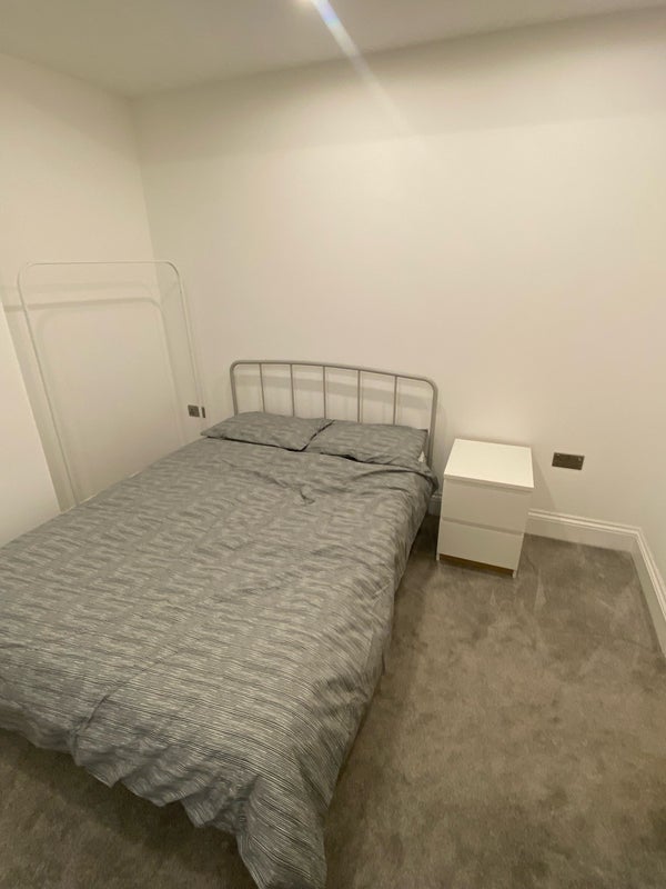 Photo 1: Room (Yours)