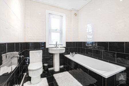 Photo 1: Bathroom