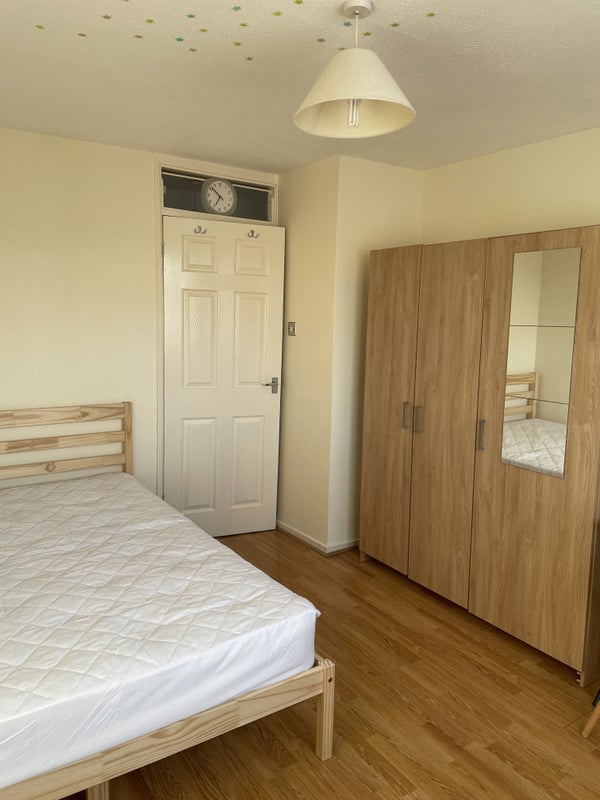 Photo 1: Double Room