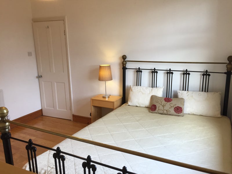 Photo 1: Double Room