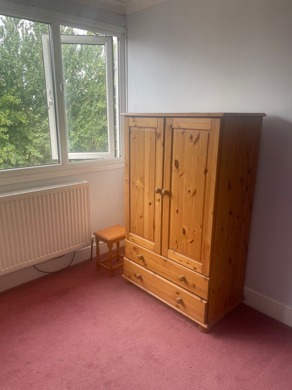 Photo 1: Room (Yours)