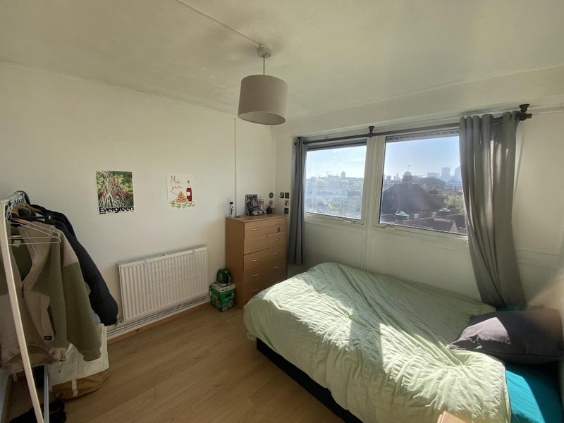 Photo 1: 800pcm  ✶ furnished as in pictures ✶ AVAILABLE NOW !