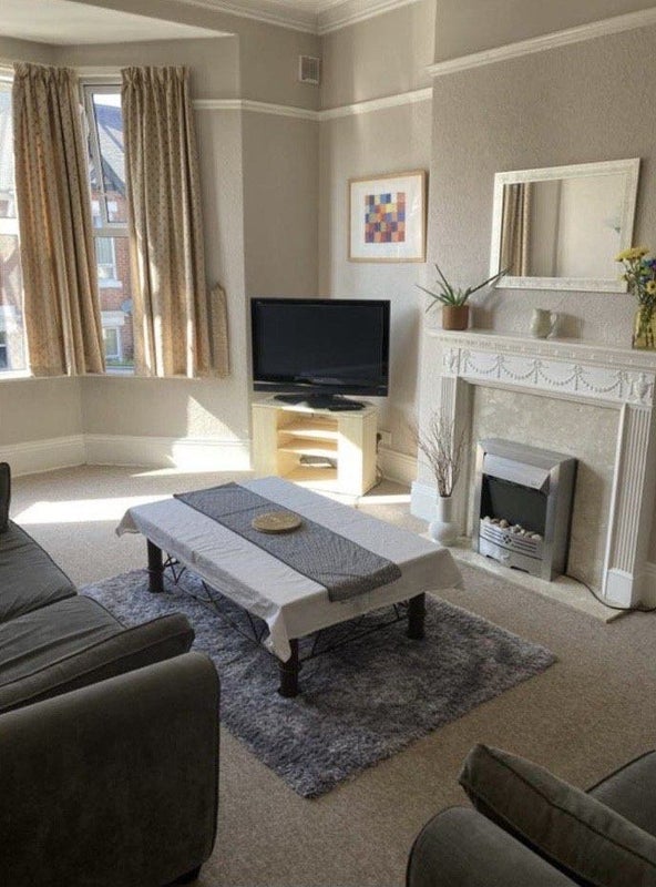 Photo 1: Living room