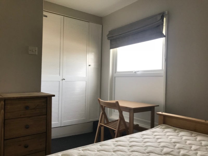 Photo 1: Single room @ 500.00