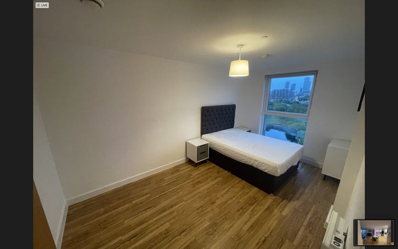 Photo 1: Large Bedroom