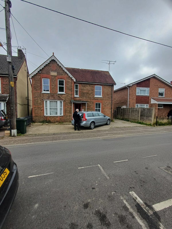 Photo 1: top flat available