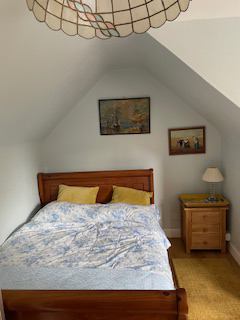 Photo 1: Double for single occupancy