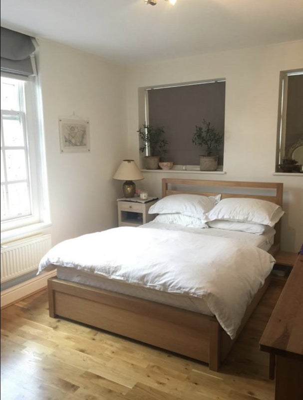 Photo 1: Your bedroom. Lots of light!