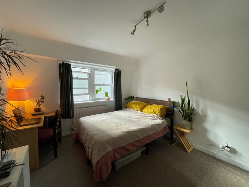 Photo 1: Room (Yours)