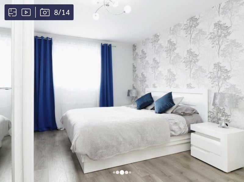 Photo 1: Room 1