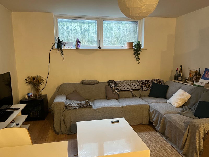 Photo 1: Living room