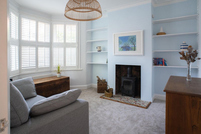 Photo 1: Living room