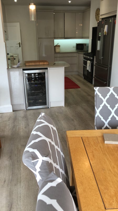 Photo 1: Kitchen diner