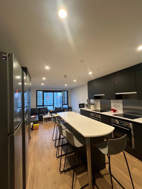 Photo 1: Shared kitchen