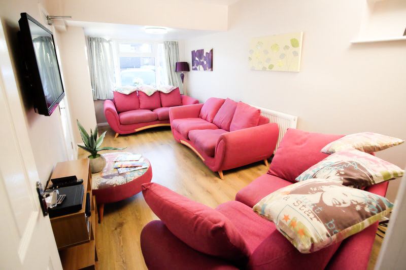 Photo 1: Large Stylish Communal Lounge