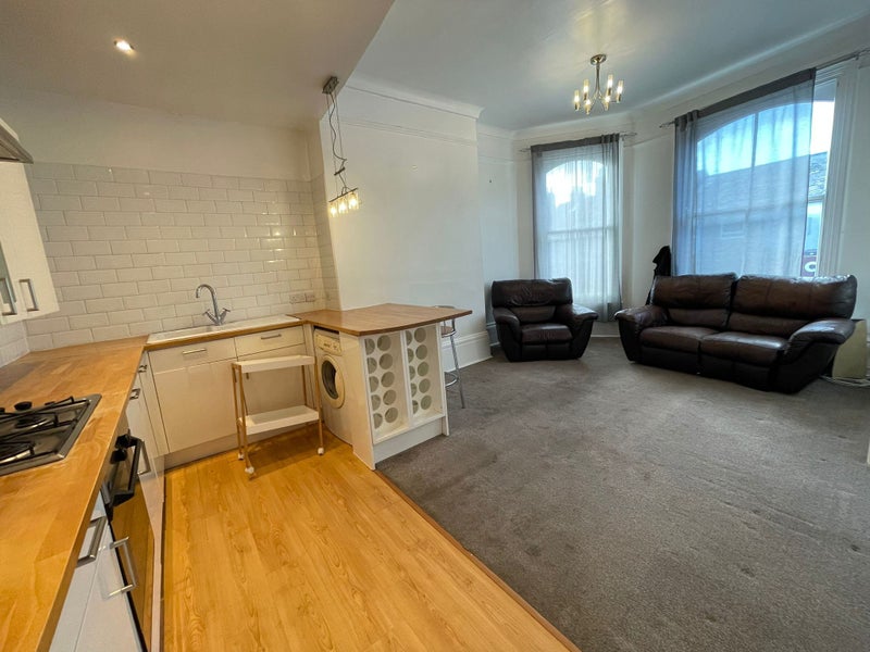 Photo 1: Open Plan living 