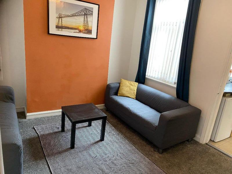 Photo 1: Living room