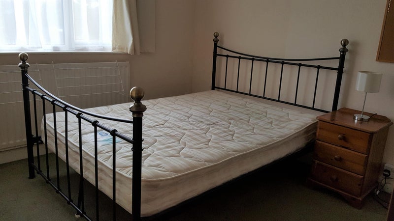 Photo 1: Double room towards bed £635 pcm