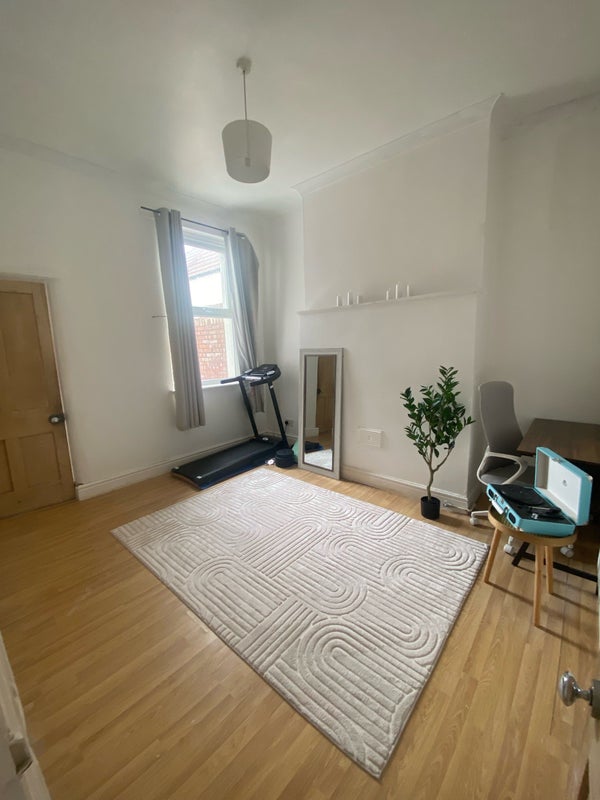 Photo 1: Dining room - can remove furniture & add a sofa / tv 