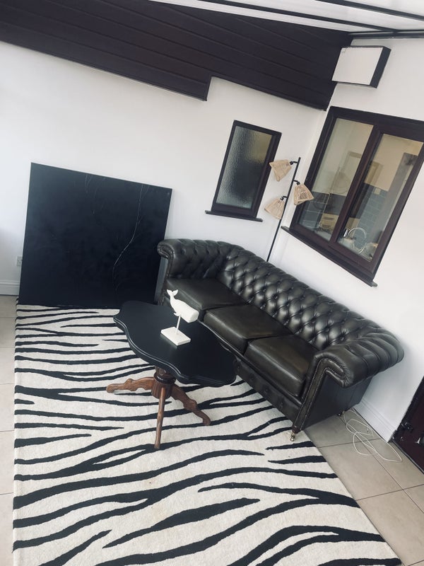 Photo 1: Living Room