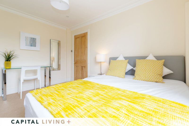 Photo 1: ROOM 4 (£1225)