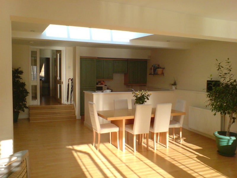 Photo 1: Dining room/kitchen