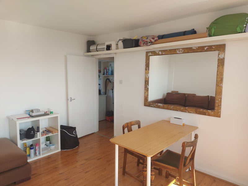 Photo 1: Living room pic 1