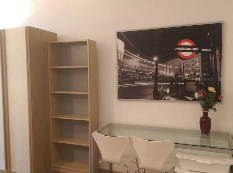Photo 1: The room