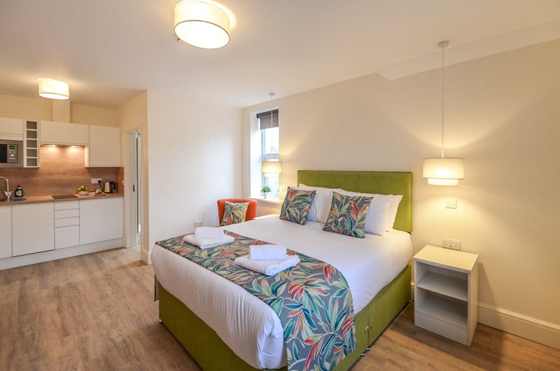 Photo 1: Example of the room available