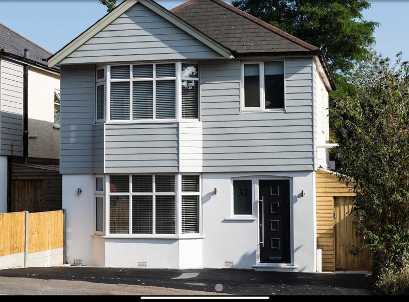 Photo 1: Front of House