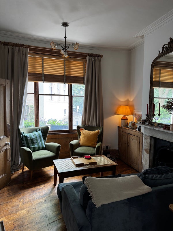 Photo 1: Living room