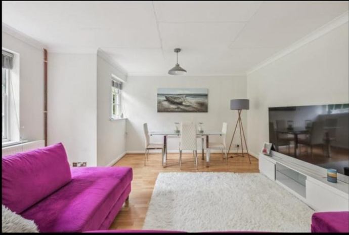 Photo 1: Lounge Dining Room