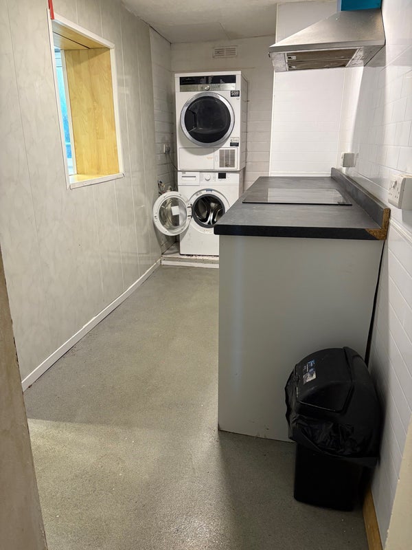 Photo 1: Part of the kitchen 