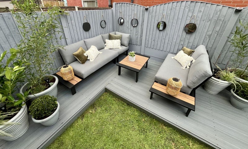 Photo 1: Garden or Patio