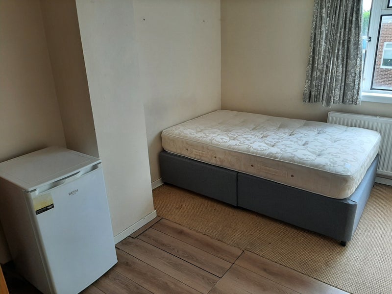 Photo 1: Double room