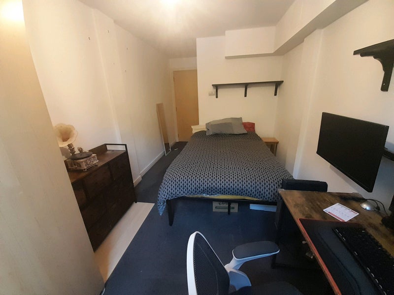 Photo 1: New mattress and pillows upon arrival