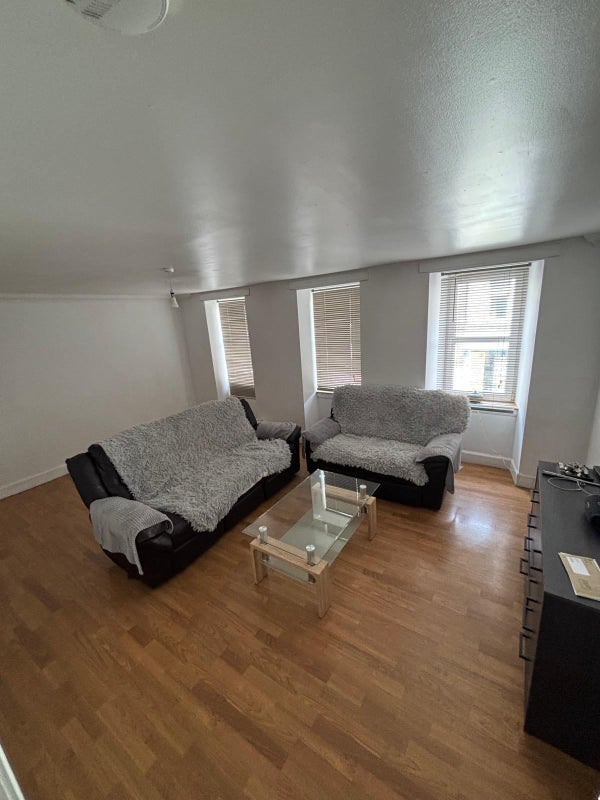 Photo 1: Living Room