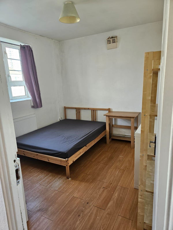 Photo 1: Double room