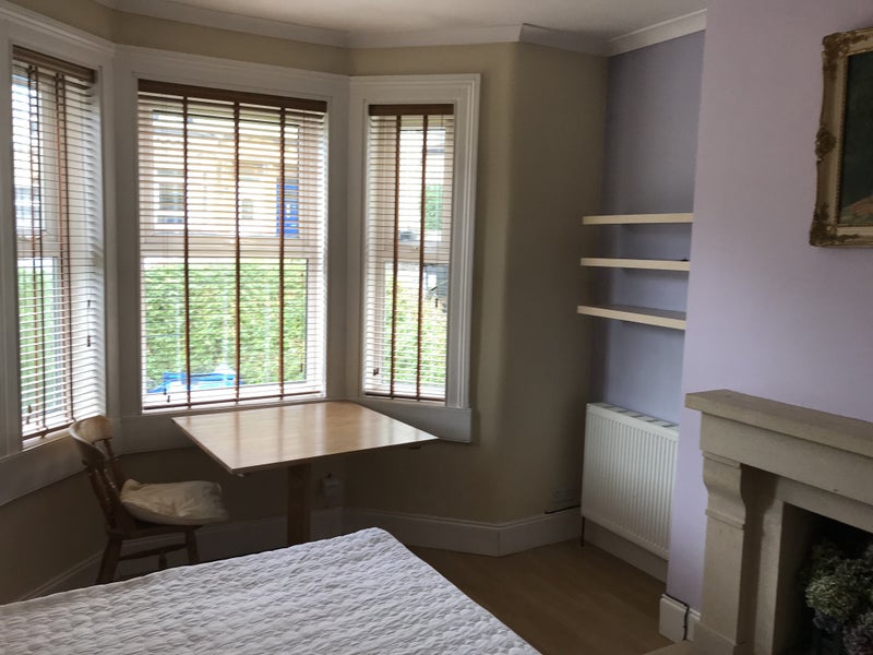 Photo 1: Available ground floor room