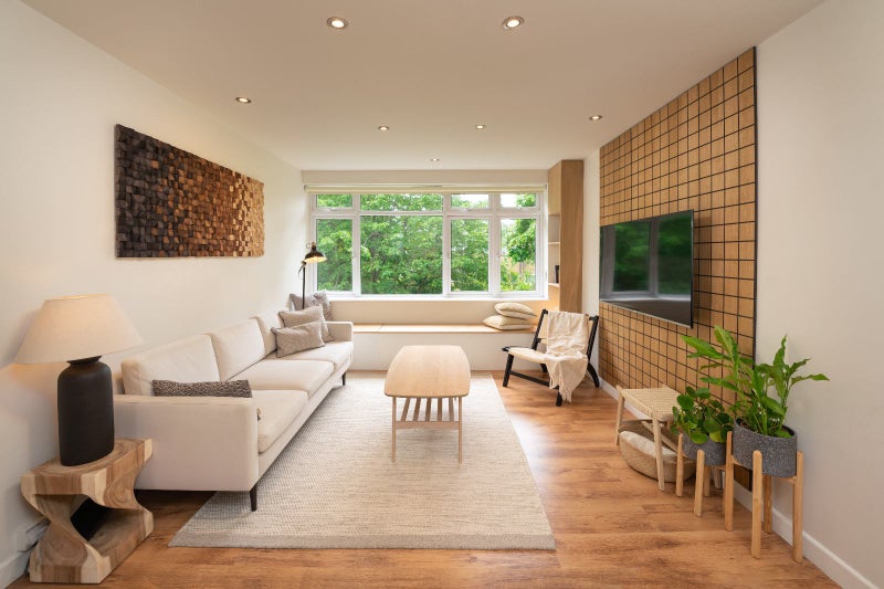 Photo 1: Living Room