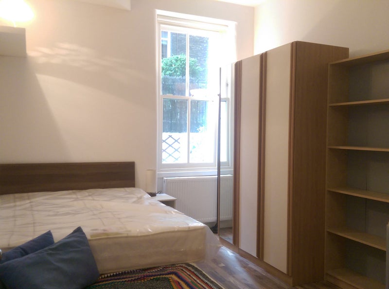 Photo 1: The room